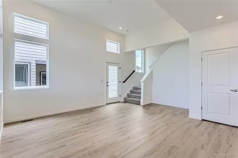 1284 S Algonquian St, Aurora, CO 80018