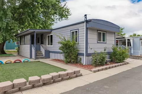 1713 Pagosa Way, Aurora, CO 80011