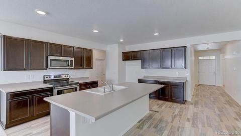 20048 E 62nd Ave, Aurora, CO 80019 photo 11