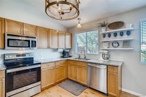 2213 E 97th Pl, Thornton, CO 80229 photo 8