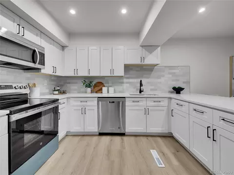 3532 S Hillcrest Dr # 2, Denver, CO 80237