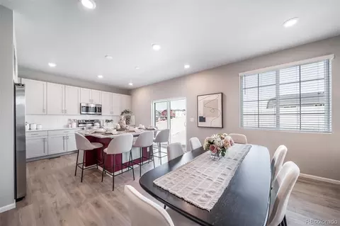 22242 E 38th Pl, Aurora, CO 80019 photo 4