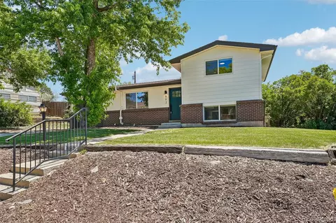 862 S Simms St, Lakewood, CO 80228