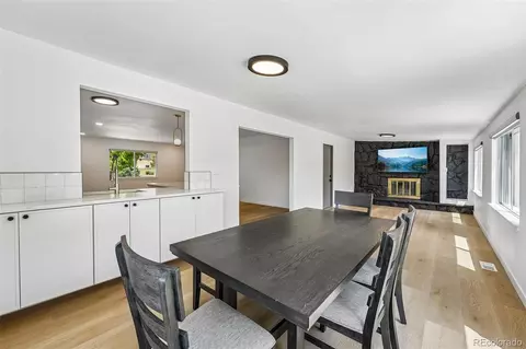 Dining - 862 S Simms St, Lakewood, CO 80228 photo 2 of 5