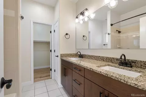 Bath - 3501 S Ivanhoe St, Denver, CO 80237 photo 2 of 3