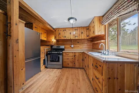 Kitchen - 92 Prospectors Way, Bailey, CO 80421 photo 2 of 2