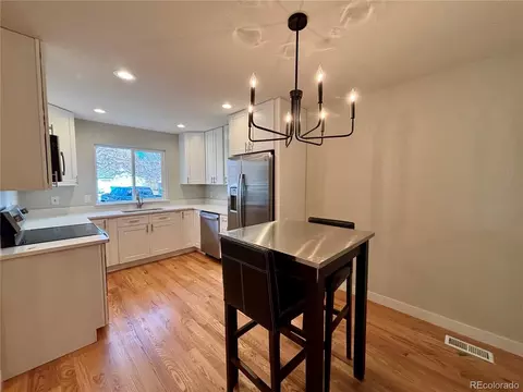 20364 E Buchanan Dr, Aurora, CO 80011 photo 6