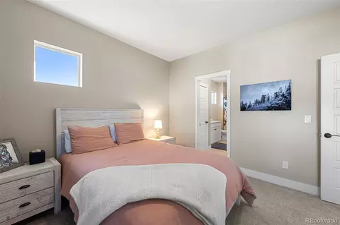 Bedroom - 9630 E 63rd Pl, Denver, CO 80238 photo 4 of 5