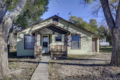 201 Main St, Ramah, CO 80832