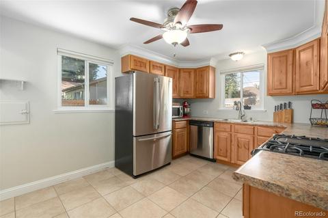 2955 Dexter St, Denver, CO 80207 photo 10
