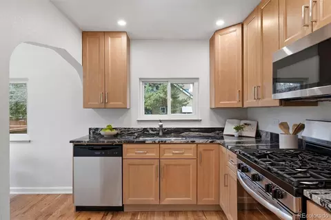 Kitchen - 2695 Eudora St, Denver, CO 80207 photo 3 of 4