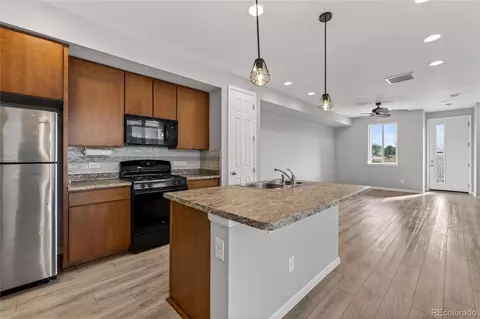 Kitchen - 23584 E 5th Pl, Aurora, CO 80018 photo 1 of 1