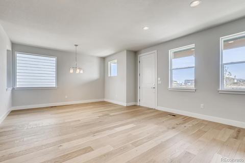 21461 E 60th Ave, Aurora, CO 80019 photo 5