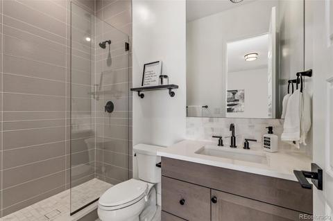 9604 E 60th Pl, Denver, CO 80238 photo 19