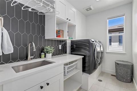 9604 E 60th Pl, Denver, CO 80238 photo 31