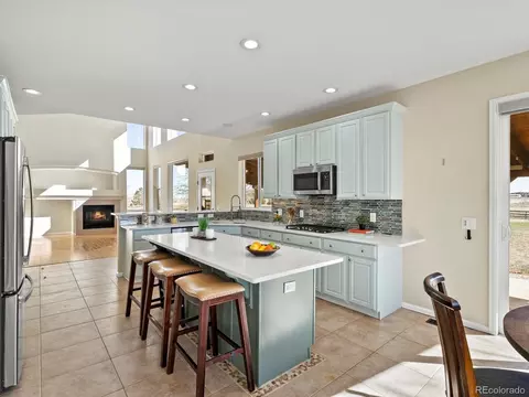 49220 W Antelope Dr, Bennett, CO 80102 photo 10