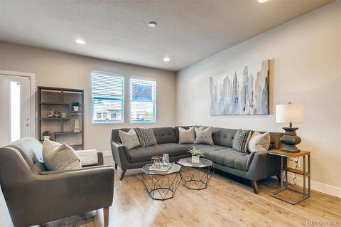 16156 E Warner Dr, Denver, CO 80239 photo 7