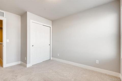 16156 E Warner Dr, Denver, CO 80239 photo 24
