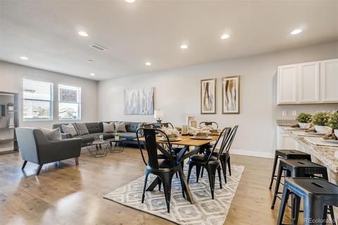 16156 E Warner Dr, Denver, CO 80239 photo 11