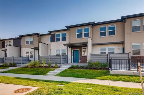 16156 E Warner Dr, Denver, CO 80239 photo 2
