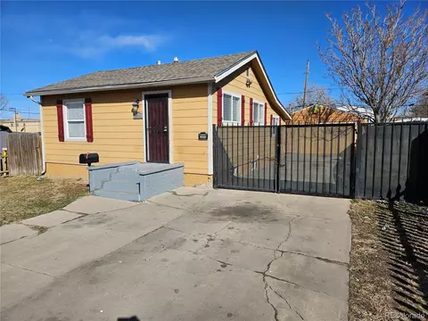 1446 Jamaica St, Aurora, CO 80010