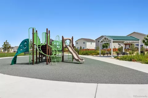View/Area - 7321 Crystal Ave, Frederick, CO 80530 photo 1 of 6