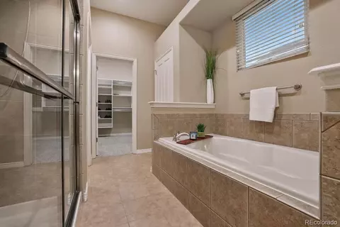 23951 Easter Pl, Aurora, CO 80016 photo 11