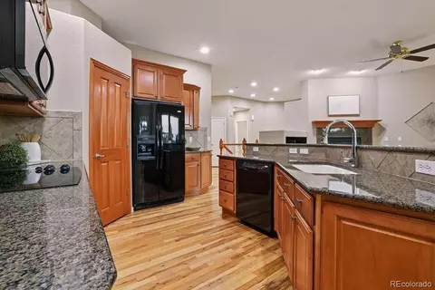 23951 Easter Pl, Aurora, CO 80016 photo 8