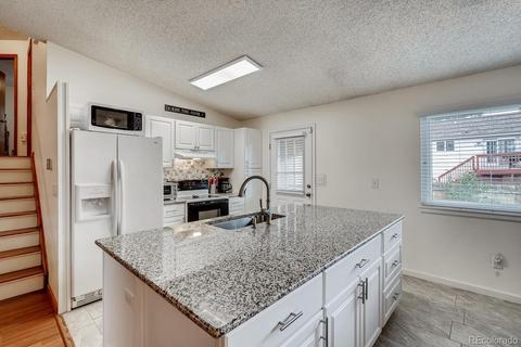 4367 Nepal St, Denver, CO 80249 photo 9