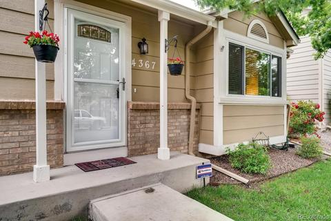 4367 Nepal St, Denver, CO 80249 photo 2