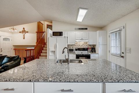 4367 Nepal St, Denver, CO 80249 photo 11