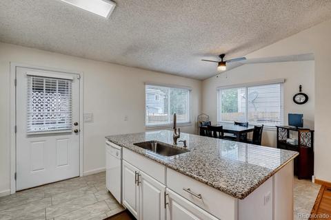 4367 Nepal St, Denver, CO 80249 photo 10