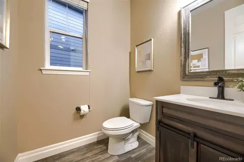 Bath - 25200 E Arbor Pl, Aurora, CO 80016 photo 1 of 5
