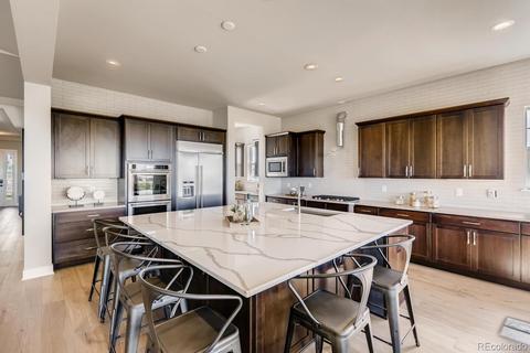 27461 E Lakeview Dr, Aurora, CO 80016 photo 5