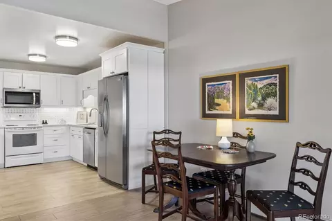 655 S Alton Way #7D, Denver, CO 80247