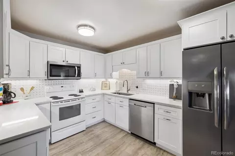 655 S Alton Way #7D, Denver, CO 80247