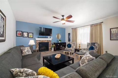 Living - 25536 E 1st Ave, Aurora, CO 80018 photo 4 of 4
