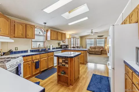 1952 Carson St, Aurora, CO 80011 photo 15
