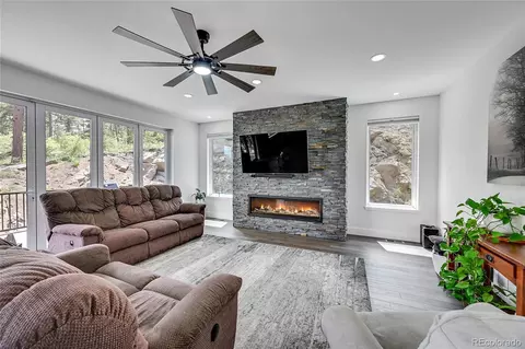 8253 Stags Leap Trl, Morrison, CO 80465 photo 15