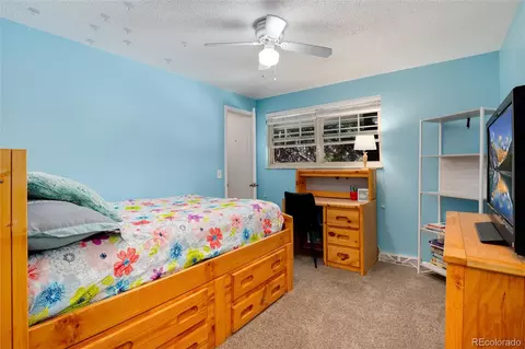 1905 E Davies Pl, Centennial, CO 80122 photo 30