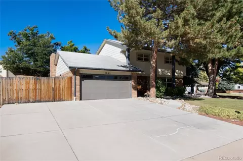 1905 E Davies Pl, Centennial, CO 80122 photo 2
