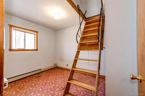 Bedroom - 45501 E 38th Ave, Bennett, CO 80102 photo 6 of 11