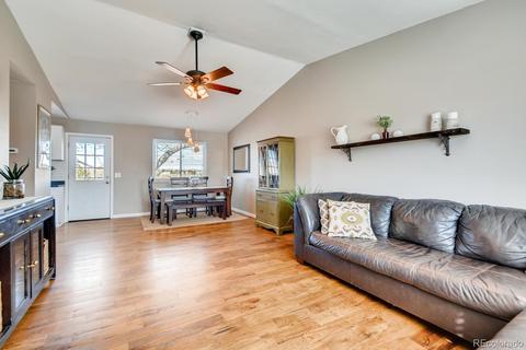 4093 S Uravan St, Aurora, CO 80013 photo 6