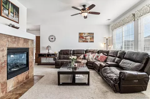 7572 Pineridge Trl, Castle Pines, CO 80108