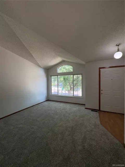 Living - 17900 E Brown Pl, Aurora, CO 80013 photo 3 of 5