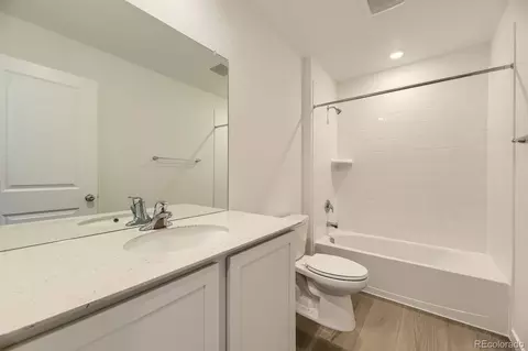 22015 E 39th Ave, Aurora, CO 80019 photo 11