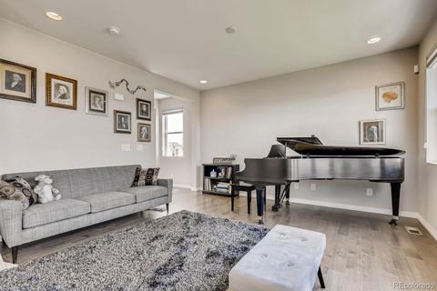 15703 E Warner Dr, Denver, CO 80239 photo 7