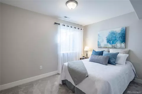 9792 E 29th Ave, Denver, CO 80238 photo 32