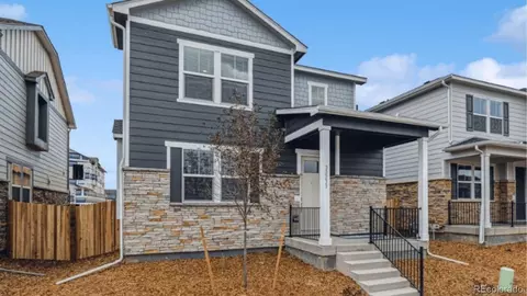 708 N Ukraine St, Aurora, CO 80018