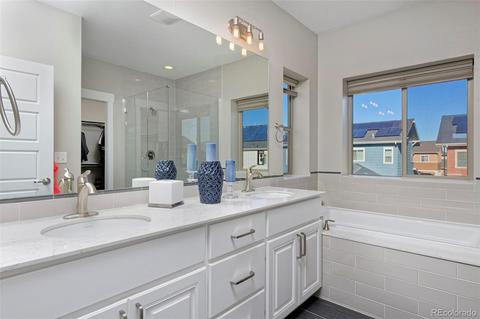 8429 E 54th Pl, Denver, CO 80238 photo 24